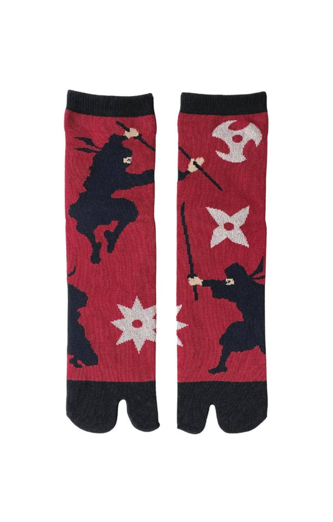 Socks with the trade name Ninja Tabi Toe Socks by NINJA SOCKS, front view in RED BLACK color with a design of ninja fighting with swords