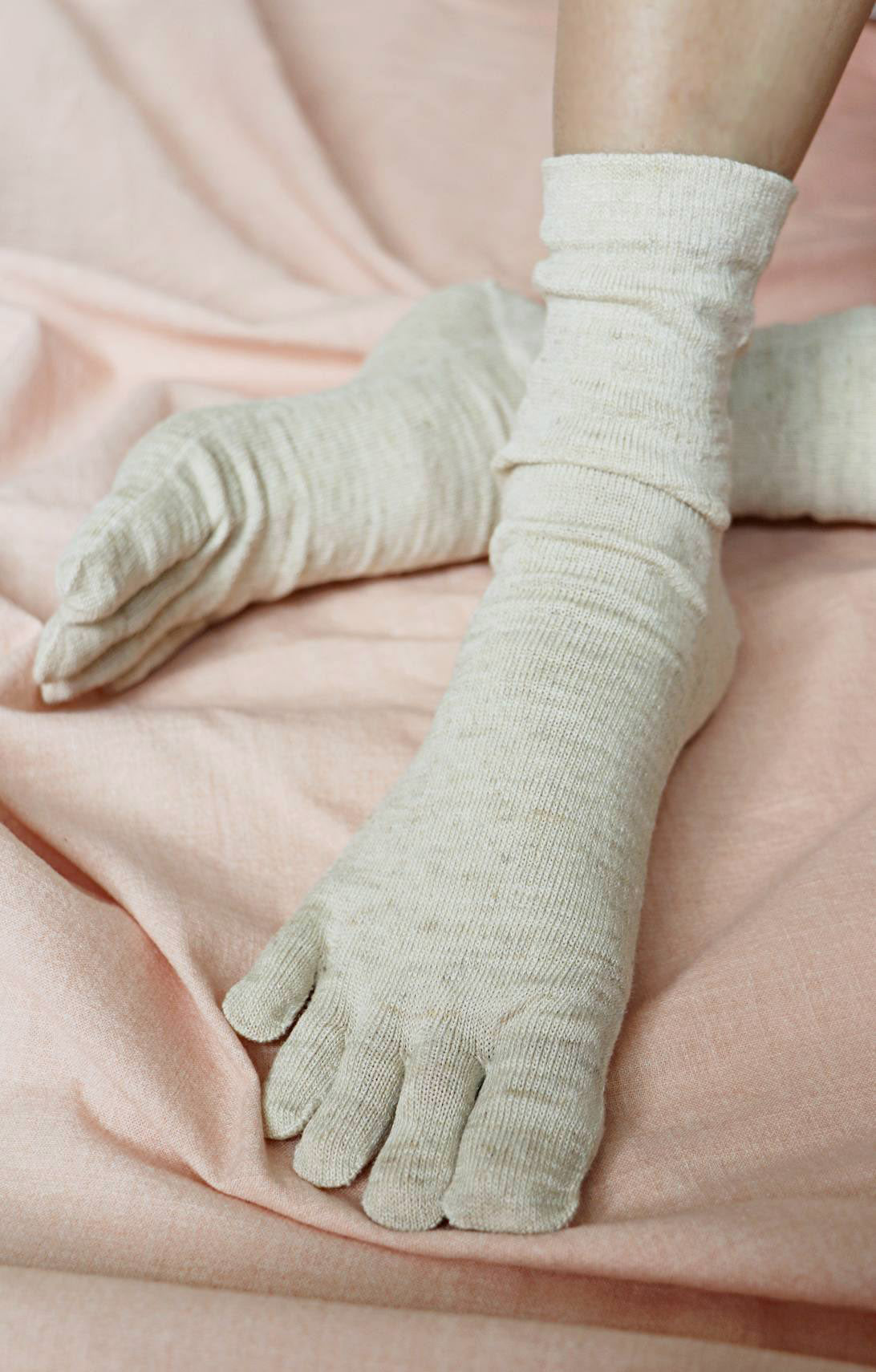 Hemp & Silk Toe Socks
