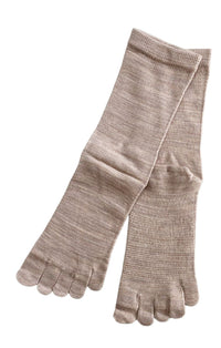 Wool and silk knit five-toe socks made in Japan