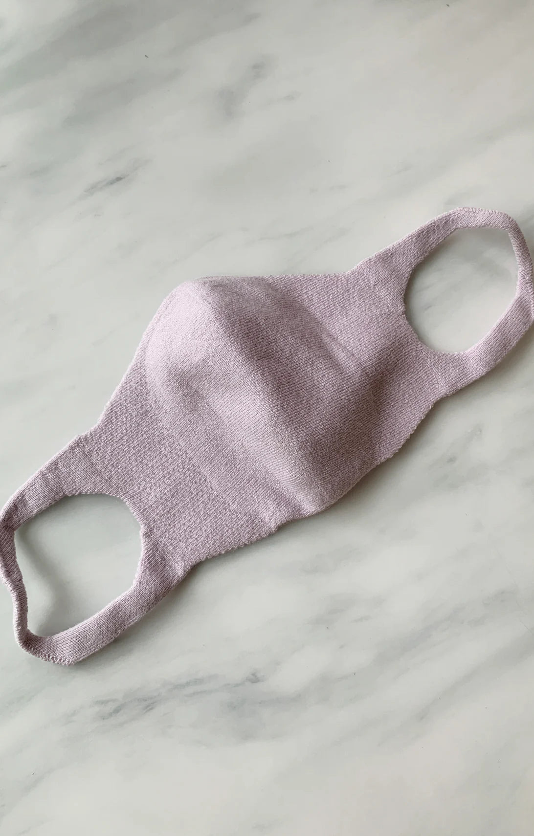 Lavender color of The Japanese Seamless Comfort Face Mask With Filter Pocket by Tabbisocks Wellness