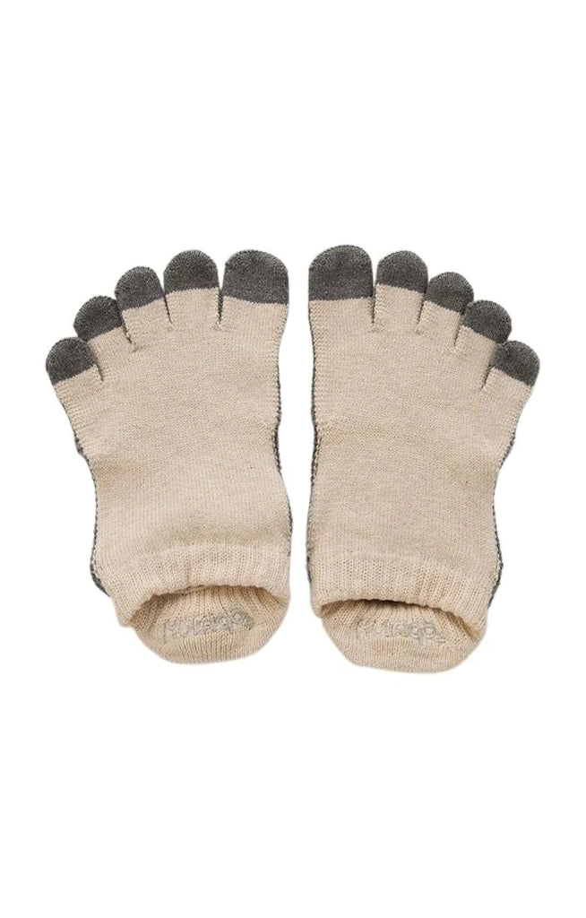 Front view of Knitido plus Botanical Dyed Pilates Grip Toe Socks With *Power Pads* in Ivory