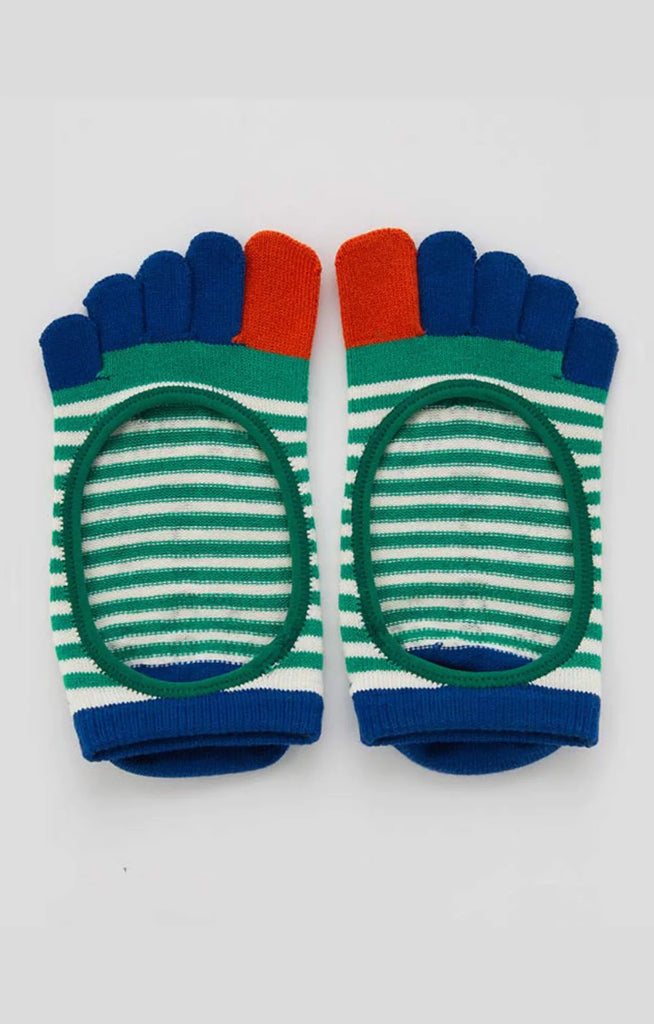 Knitted Plus’s Organic Cotton Striped Toe Liner Grip Socks in green