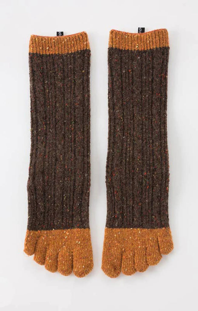 Knitido plus's Wool Blend Cable Confetti Midcalf Socks in Brown