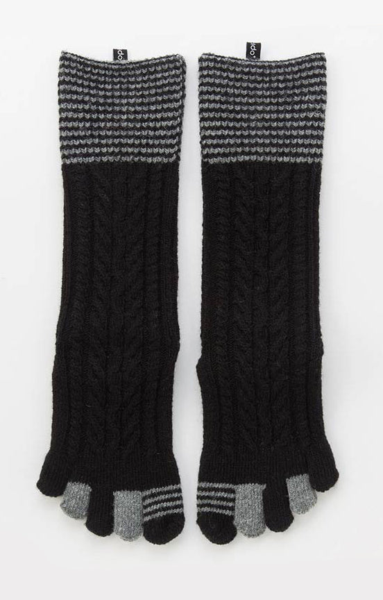 Frontal view of Knitido plus's Wool Blend Cable Striped Midcalf Toe Socks in Black color