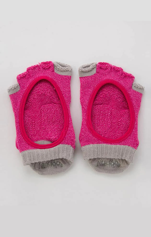 This is a picture of the brand name Knitido+ product name TWO COLORS OPEN GRIP TOE FOOTIE *POWER PADS* SOCKS in Pink color
