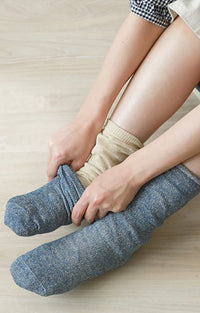Woman double wearing Tabbisocks Washable 100%Silk Toe Liner Socks in Natural  with blue socks